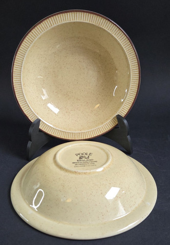 Poole pottery broadstone 2 - 2, x