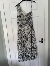 H&M One Shoulder Black/ Cream