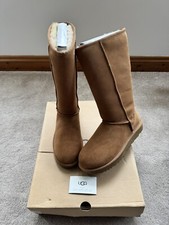 GENUINE UGG BOOTS W CLASSIC