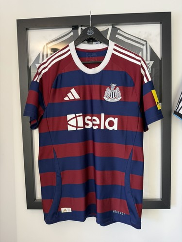Newcastle united player - newcastle, 24/25