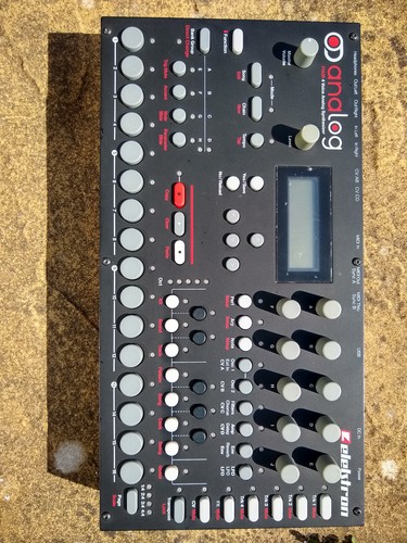 Elektron analog four - analog, 4