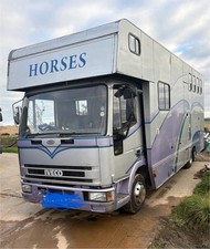 Lovely 2000 7.5 Ton Iveco Horsebox with Tilt Cab. 