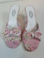 Ladies Lulu Guinness Pink