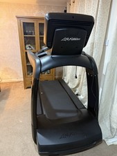 Life Fitness 95t Elevated