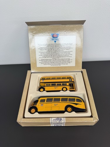 Corgi aec bus set - x,
