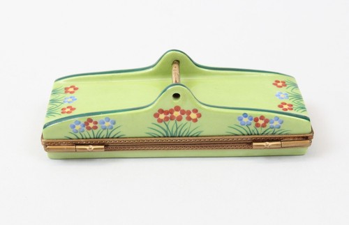 Limoges peint mein trinket box - limoges,