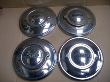 JAGUAR S-TYPE 1960s HUB CAPS SET OF 4 WITH BADGES (EARLY CARS)
