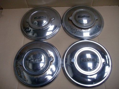 Jaguar type 1960s - hub, caps