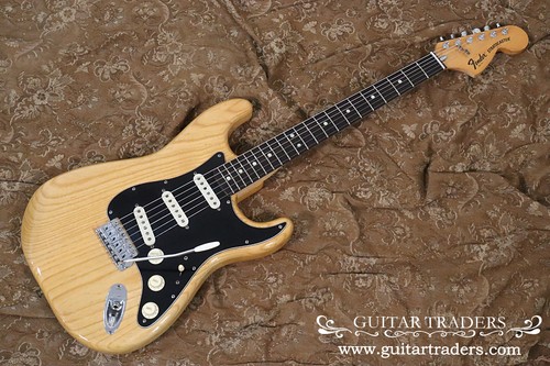 Fender 1976 stratocaster used - 1976,