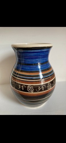 Totland bay pottery - i.o.w,