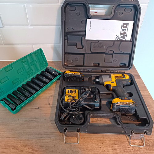 Dewalt dcf813 li ion - dewalt, 10.8v