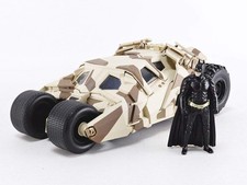 Batman Batmobile Tumbler Camouflage Model 1/24 Scale 20cm with Original Figure