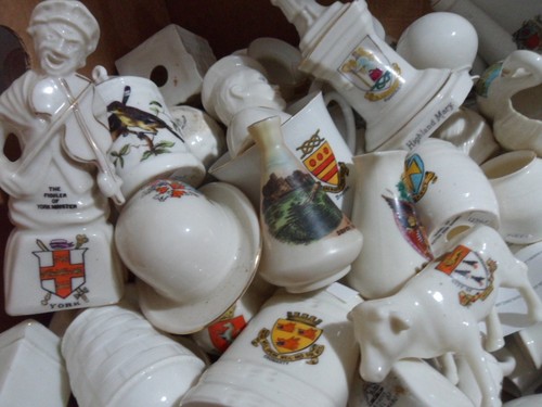 Crested china clearance grab - clearance,