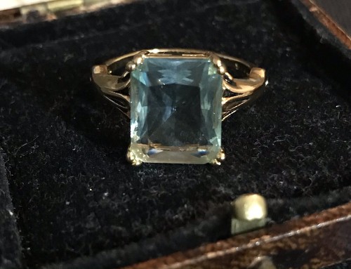Vintage style jewellery - vintage,