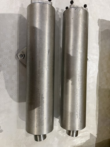 Pair suzuki 1000 - pair, tl