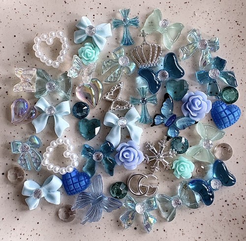 40pcs mixed blue - 3d,
