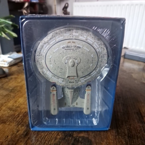 Eaglemoss star trek starship - eaglemoss,