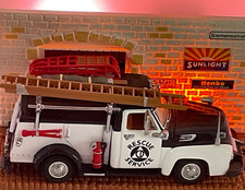 Matchbox Fire YYM35187 - 1954 Ford Civil Defense Truck - Mint Boxed