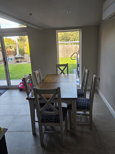 Extending dining table - dining,
