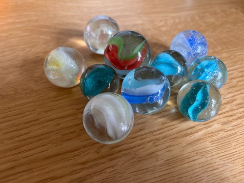 Vintage glass marbles - 10,