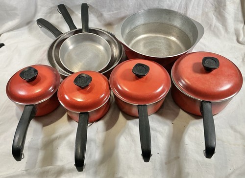 Vtg piece club cookware - vtg, red