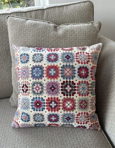 Crochet look tapestry cushion - look,