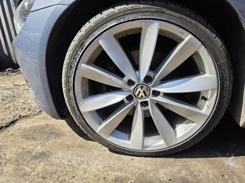 Volkswagen scirocco dsg - volkswagen,