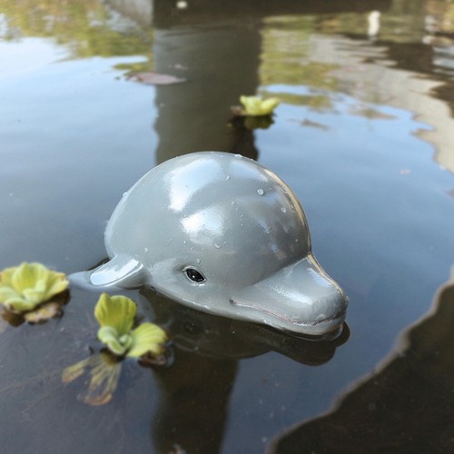 Dolphin statue diy simulation - statue,