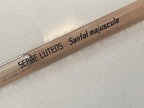 Serge lutens santal - santal, majuscule