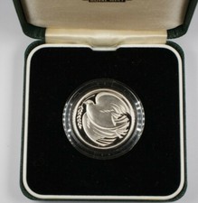 1995 2 pound coin" dove of