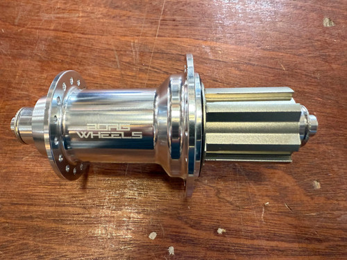 Borg rear hub hole - borg,