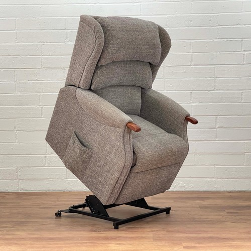 Celebrity riser recliner - celebrity,
