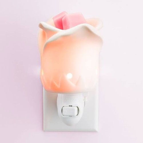 Scentsy tea rose mini warmer - scentsy,