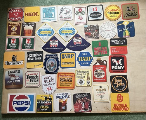 Assorted beer mats - 40,