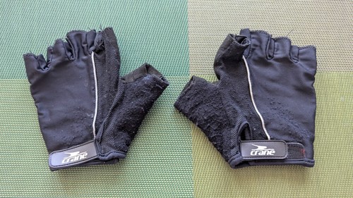 Crane cycling gloves - crane,