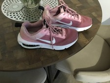 Nike airmax Trainers size 5.5 Pink