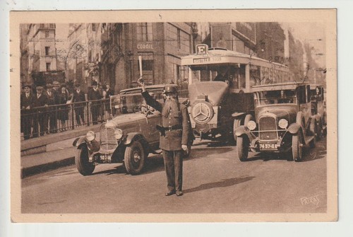 Postcard traffic policeman - postcard,