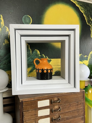 Vintage habitat space age - vintage,