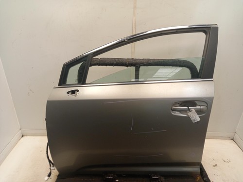 Toyota avensis left front - front, door