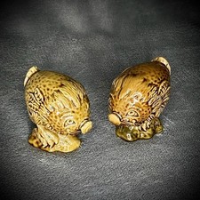 Beneagles - 1972 - Porcelain Scotch Whisky Containers – Set of 2 – Peter Thomson