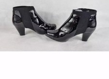 CLARKS LODGE GATES LADIES BLACK PATENT MAN MADE/TEXTILE BOOTS UK Size 5.5D EU 39