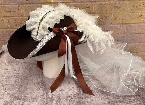 Fancy brown white tricorn - fancy,