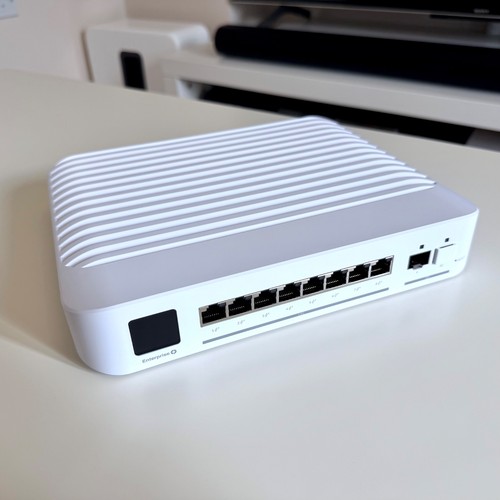 Ubiquiti unifi enterprise - ubiquiti, 8