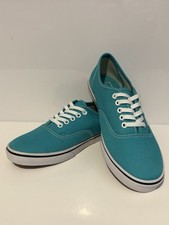 Vans Women’s Low Top Lace Up