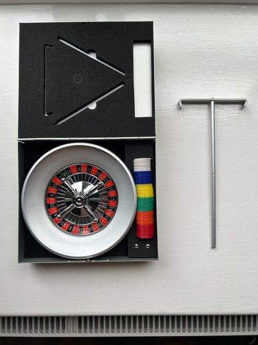 Roulette wheel set - roulette,