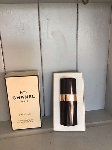 Vintage circa 199o - circa, chanel