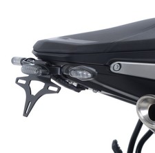 R&G RACING black license plate