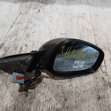 electric right rearview mirror
