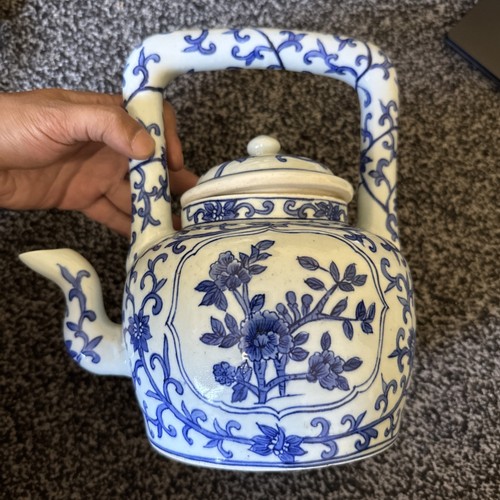 Antique chinese pot with - pot,