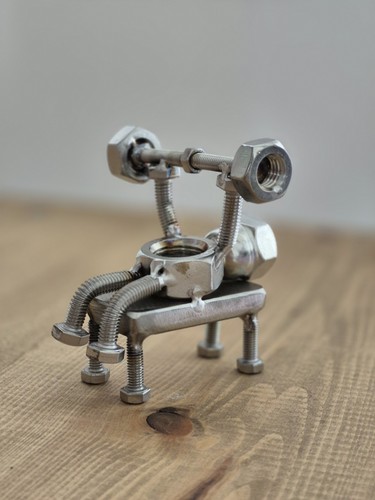 Metal gym sculpture made - metal,